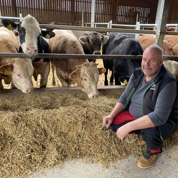 aufzucht_handwerk_und_qualitaet_metzgerei_schmid.jpg aufzucht_handwerk_und_qualitaet_metzgerei_schmid