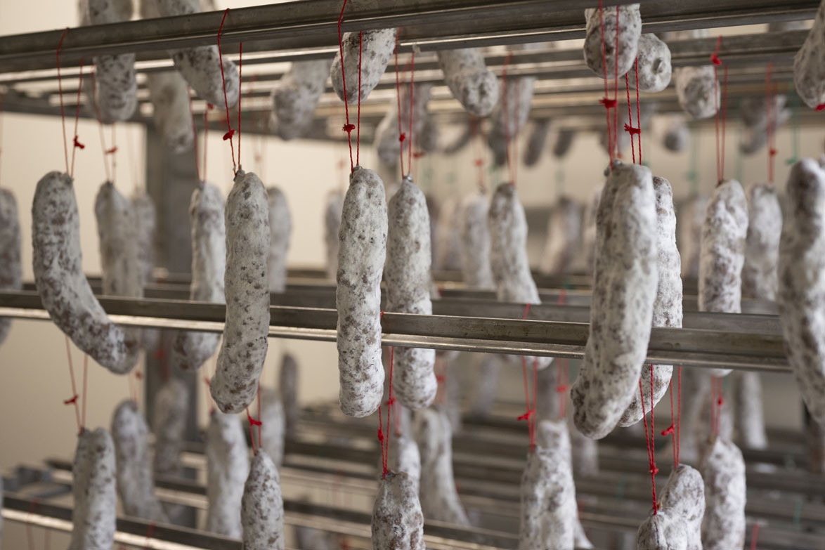 wursten_02_schmid_metzgerei.jpg.jpg wursten_02_schmid_metzgerei.jpg.jpg